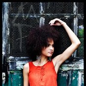 Leah Smith - List pictures