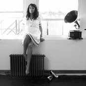 Rosi Golan - List pictures