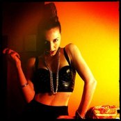 Ayah Marar - List pictures