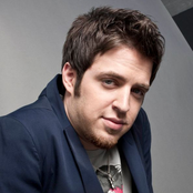 Lee Dewyze - List pictures