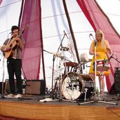 Slow Club - List pictures