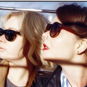 Honeyblood - List pictures