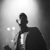 Maxi Jazz - List pictures