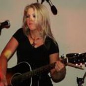 Lesley Roy - List pictures