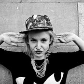 Leslie Clio - List pictures