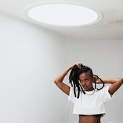 Kelela - List pictures