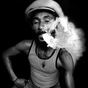 Lee "scratch" Perry - List pictures