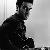 Ari Hest - List pictures