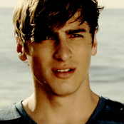 Kendall Schmidt And Logan Henderson - List pictures