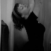 Angel Olsen - List pictures