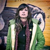 Nicole Atkins - List pictures