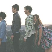 Holychild - List pictures