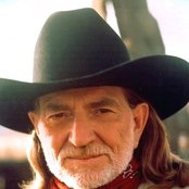 Willie Nelson & Friends - List pictures