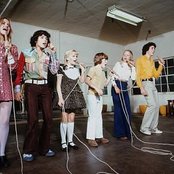 The Brady Bunch - List pictures