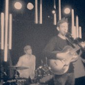 Sonny & The Sunsets - List pictures