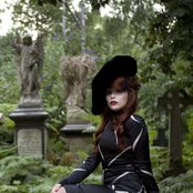 Paloma Faith - List pictures