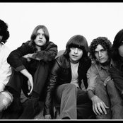 Rooney - List pictures