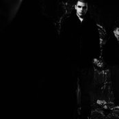 Medium - List pictures