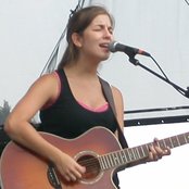 Bethany Dillon - List pictures