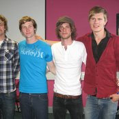 Humming People - List pictures