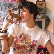 Cibelle - List pictures