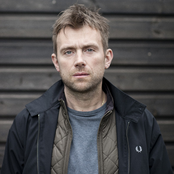 Damon Albarn - List pictures