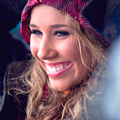 Haley Reinhart - List pictures