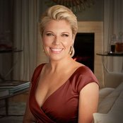 Melinda Schneider - List pictures