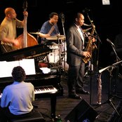 Branford Marsalis Quartet - List pictures