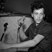 Slim Twig - List pictures