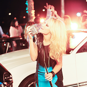 Emily Osment - List pictures