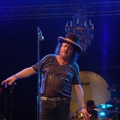 Zucchero Fornaciari - List pictures