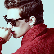 Asher Monroe - List pictures