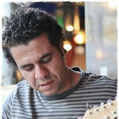 Hamilton De Holanda - List pictures