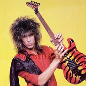 George Lynch - List pictures