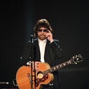 Jeff Lynne - List pictures