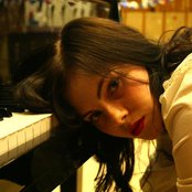 Julia Marcell - List pictures