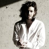 Oren Lavie - List pictures