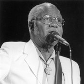 Roebuck "pops" Staples - List pictures