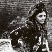 Lene Lovich - List pictures