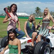 Bond - List pictures