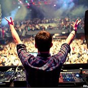 Porter Robinson - List pictures