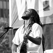 Ziggy Marley - List pictures