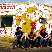 Scale The Summit - List pictures