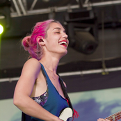 Jennylee - List pictures
