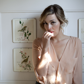 Jill Barber - List pictures