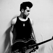 Reckless Ones - List pictures