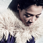 Kelis - List pictures