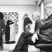 Andy Sheppard Quartet - List pictures