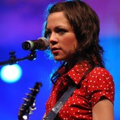 Natalia Lafourcade - List pictures